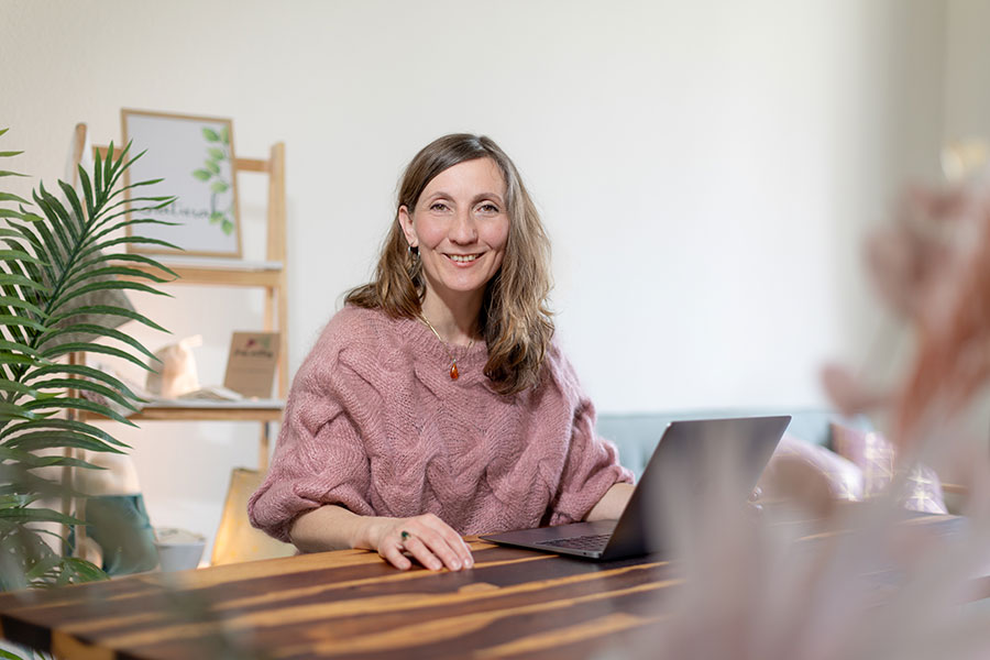 frau-mittag frau mittag aus Hamburg kennenlernen und Gutes tun